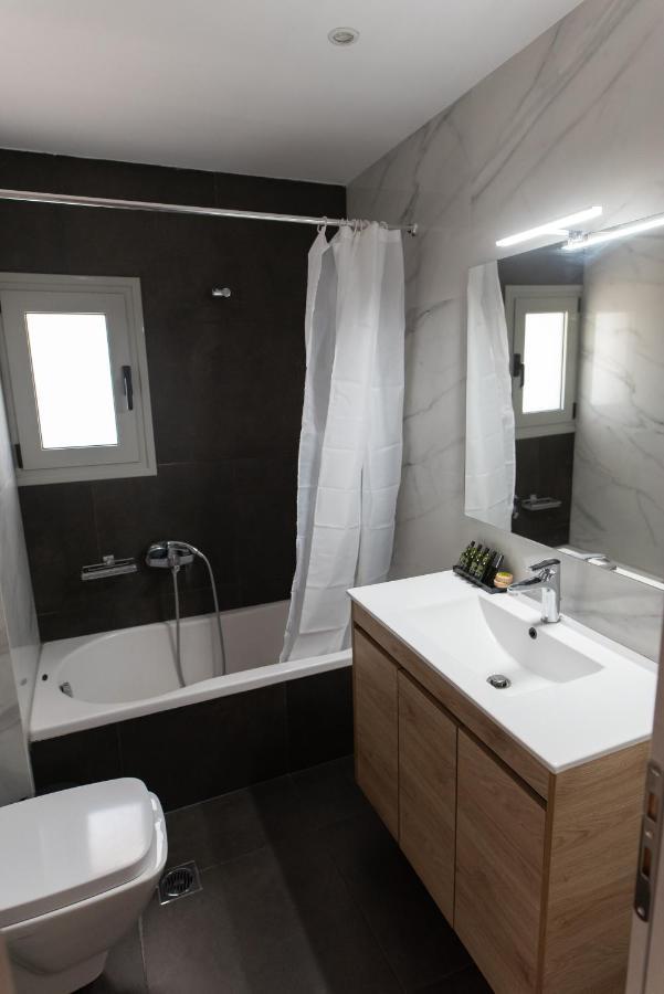 Sea View Apartment In Alimos Region 아테네 외부 사진